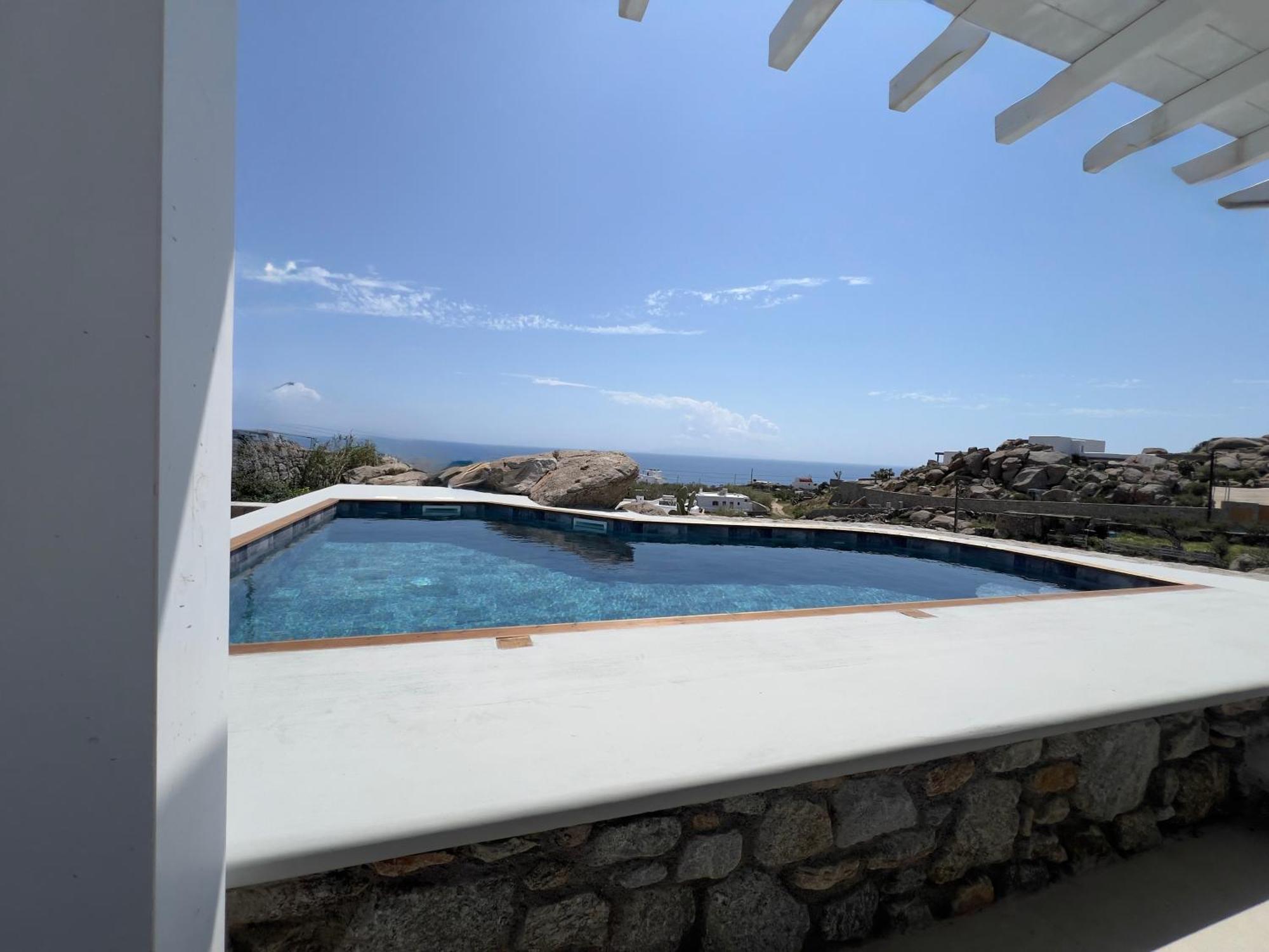 Psaros Village